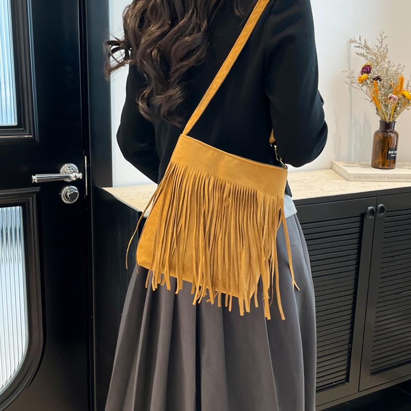 Women's Vintage Suede Tassel Crossbody Bag - Large Capacity and Fashionable (2025)