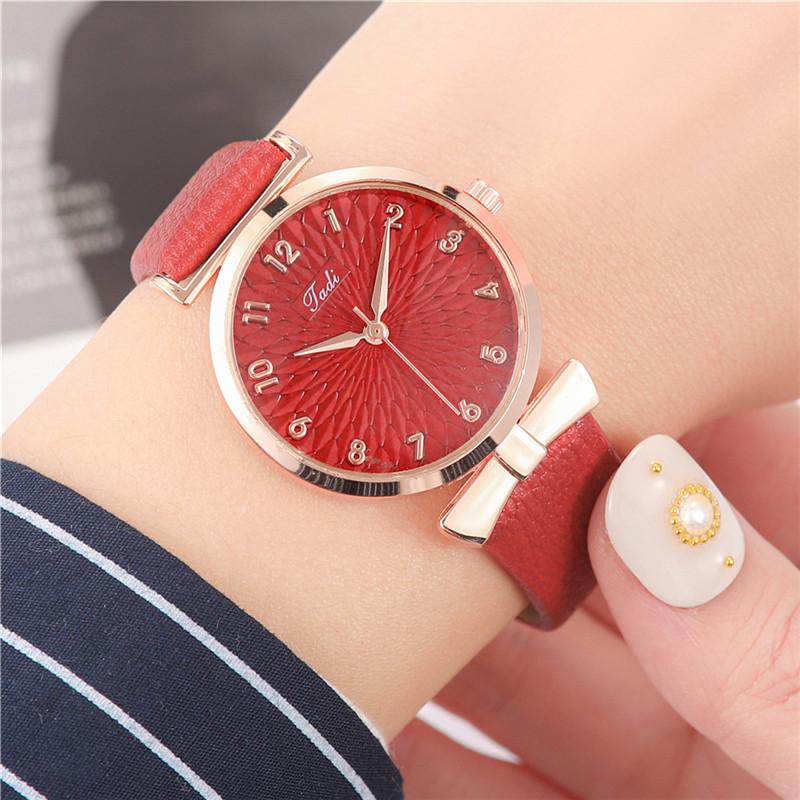 Pu Leather Strap Wristwatch Quartz Watches for Women Clock Watch Gift