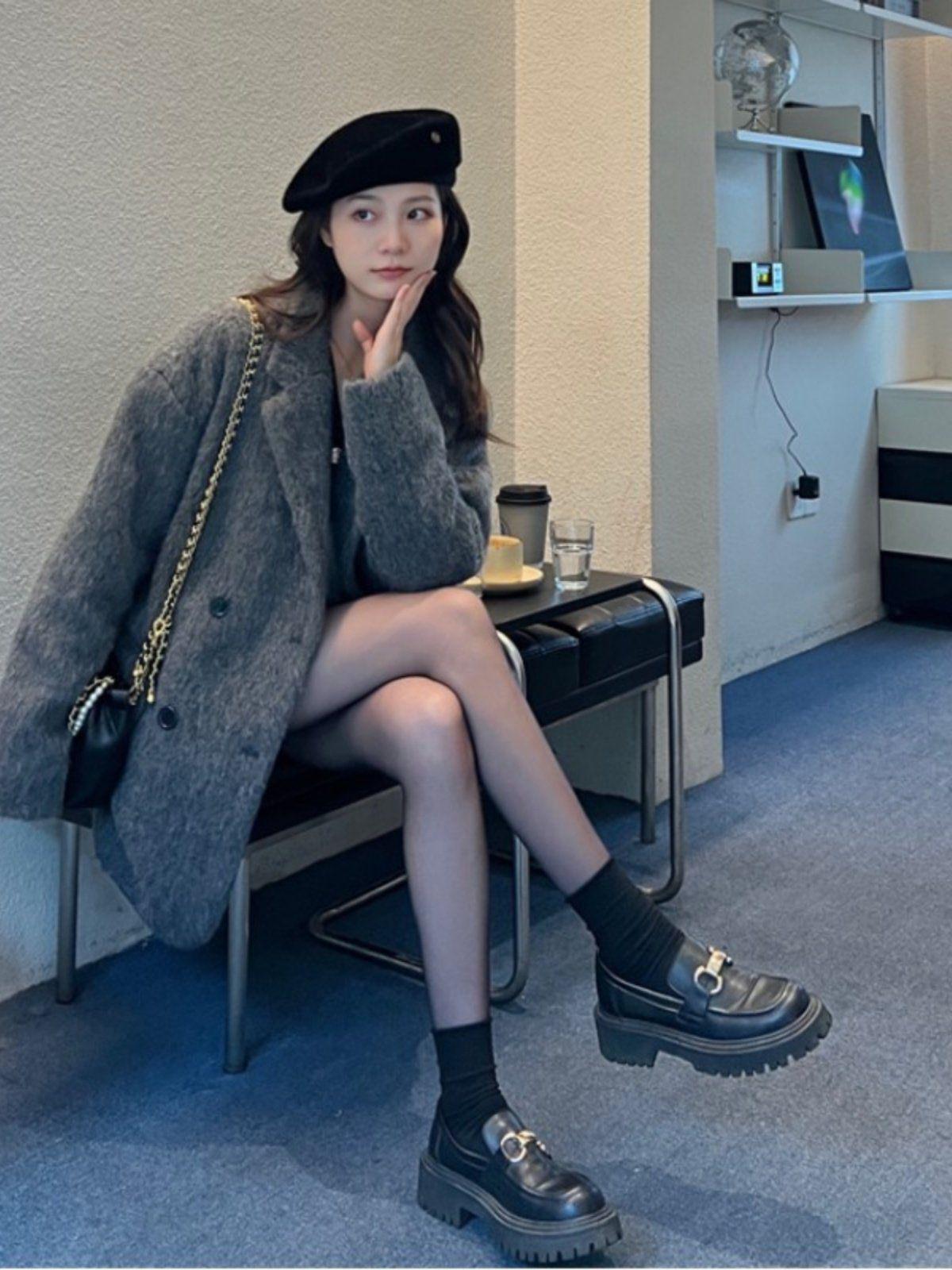 

Новое серое шерстяное пальто для женщин 2026 года - Модная, утолщенная короткая куртка на осень/зиму S