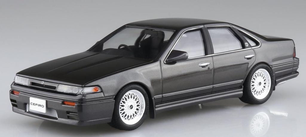 Aoshima Bunka Kyozai The Tuned Car Series 82 Nissan A31 Cefiro 1991 Aero Custom Plastic Model (AOSHIMA) 1/24 No.