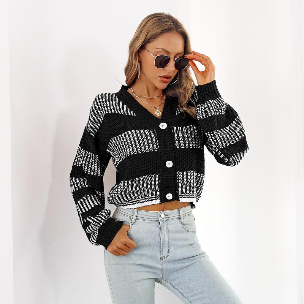 QICED Women's Fashion Casual Stripe Print Autumn Winter Long Sleeve V-Neck Loose Sweaters Coats