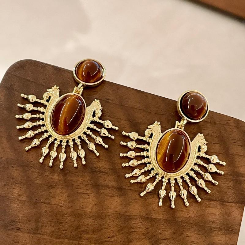 Natural tiger's eye stone series stud earrings for women Maillard exquisite retro earrings niche light luxury high-end temperament earrings