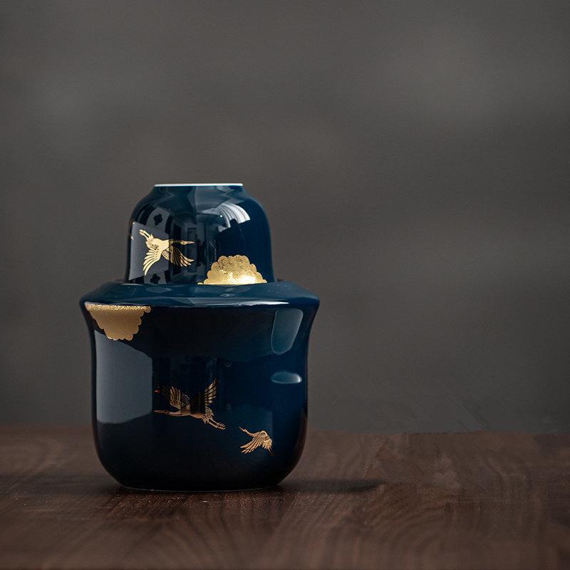 Japanese Ceramic Gold-Painted Sake Warmer Set for Heating Wine