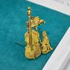 Neue Metall Violine Gitarre Broschen Für Frauen Und Männer 2 Farben Vintage Punk Nette Tier Brosche Pins Schmuck Weihnachten geschenk