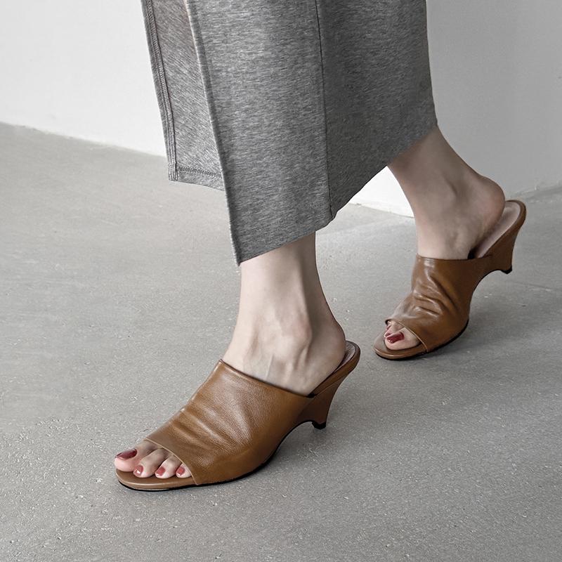 Fashion 2025 Summer Women Shoes Peep Toe Women Sandals Genuine Leather Women Slippers Elegant Gladiator Mules High Heels Party Shoes