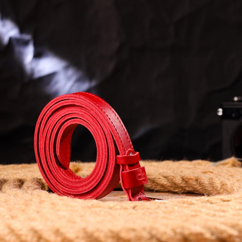 Narrow Women's Leather Belt GRANDE PELLE Leather Belt 21440 Red