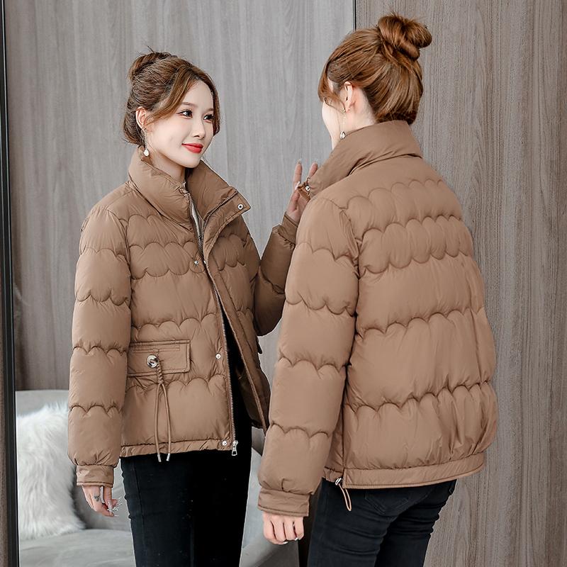 Осень-зима теплая короткая куртка женская однотонная тонкая куртка с воротником-стойкой — фото 4