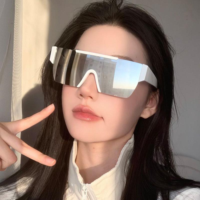 New Y2K Style Cycling Square Sunglasses Windproof Glasses for Men Women Retro-Reflective Sheeting Lens Road Riding Sport Glasses