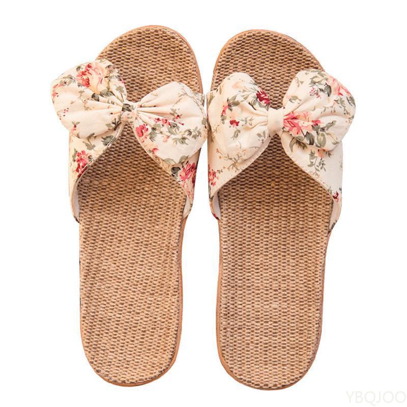 Fashion 2025 Ladies New Style Bow Flower Fashion Versatile Slipper Leisure Comfort Beach Shoes Elegant Minimalist Non Slip Women Sandals