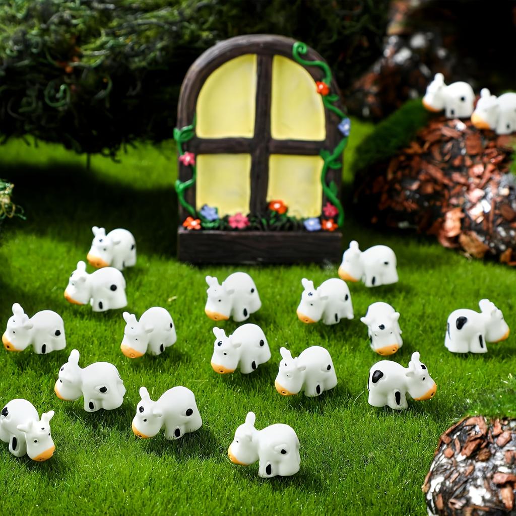 10pcs Mini Cow Figurines Mini Resin Cow Miniature Animals Figurines Fairy Garden Miniature Moss Landscape DIY Crafts