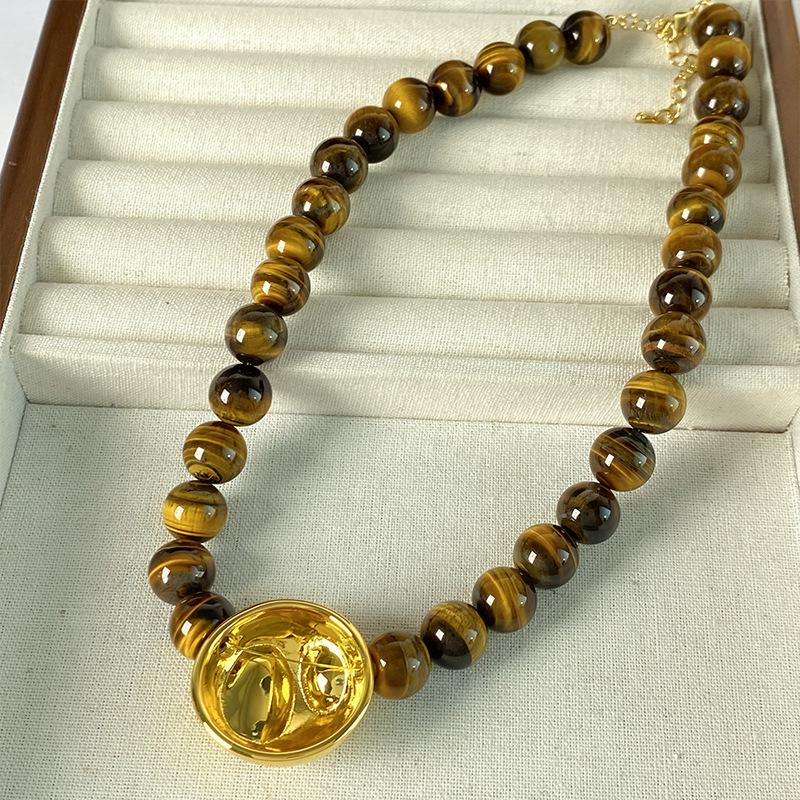 Luxury Tiger Eye Beaded Necklace with Metal Pendant