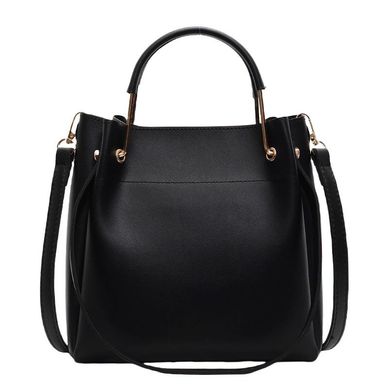 Textured shoulder bag New spring and summer simple casual shoulder bag Portable messenger bucket bag
