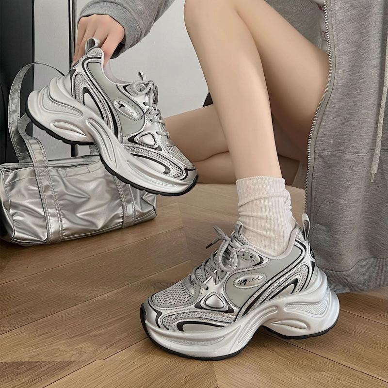 

Silver platform dad shoes women s 2025 new spring and autumn retro versatile muffin lace-up mesh casual sneakers 35 серебряный