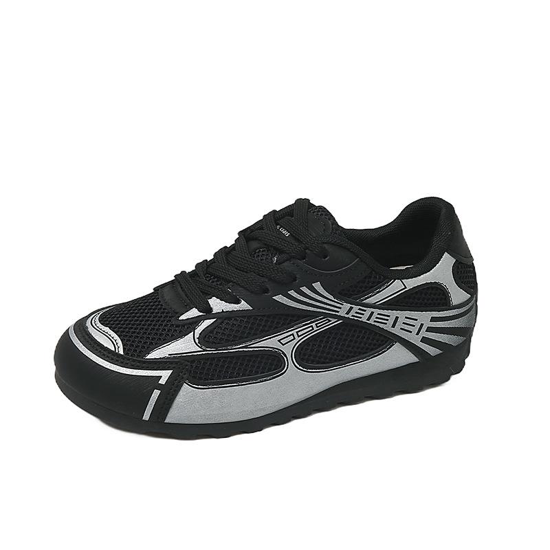 

Спортивный стиль~ лето новый сетчатый дышащий Форрест Гамп женский корейская версия плоская подошва внутренняя высота увеличение удобный досуг спортивная тренировка ш 40 чёрный