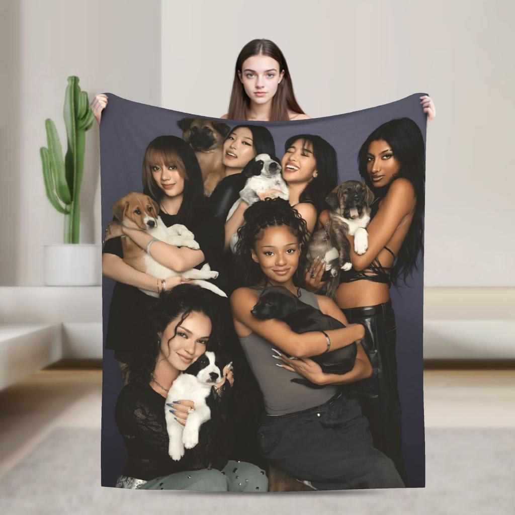 Katseye Kpop Flannel Blankets Winter Soft Durable Bedding Throws for Children Outdoor Graphic Bedspread Sofa Bed Cover