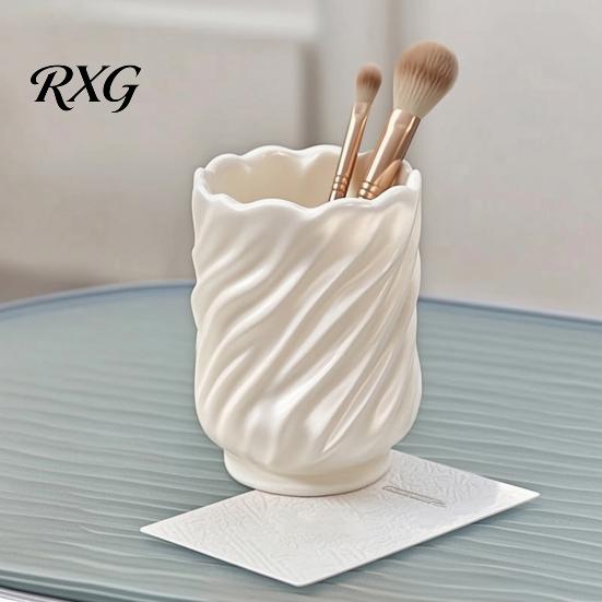 Space Saving Desk Organizer Spiral Pen Holder, 3D Printed Twisted Makeup Brush Cup, Sturdy Pencil Holder for School Decorative Storage Container