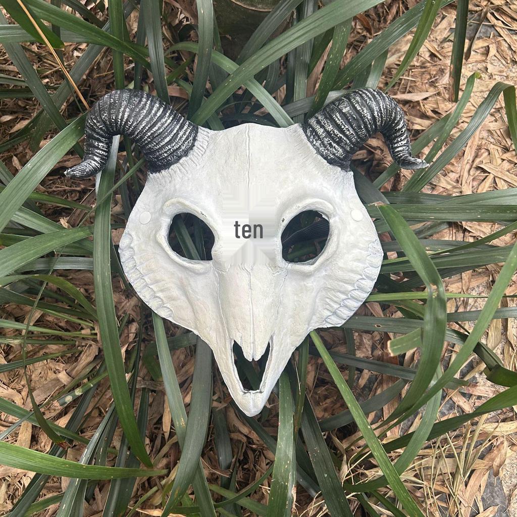 Goat Skull Halloween Mask - PU Animal Costume Prop for Parties & Escape Rooms
