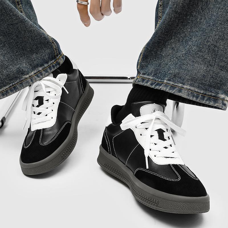 Neue Schwarze Modische Lässige Board-Schuhe für den Frühling von 26, mit einem höhenvergrößernden Material, das leicht und bequem ist