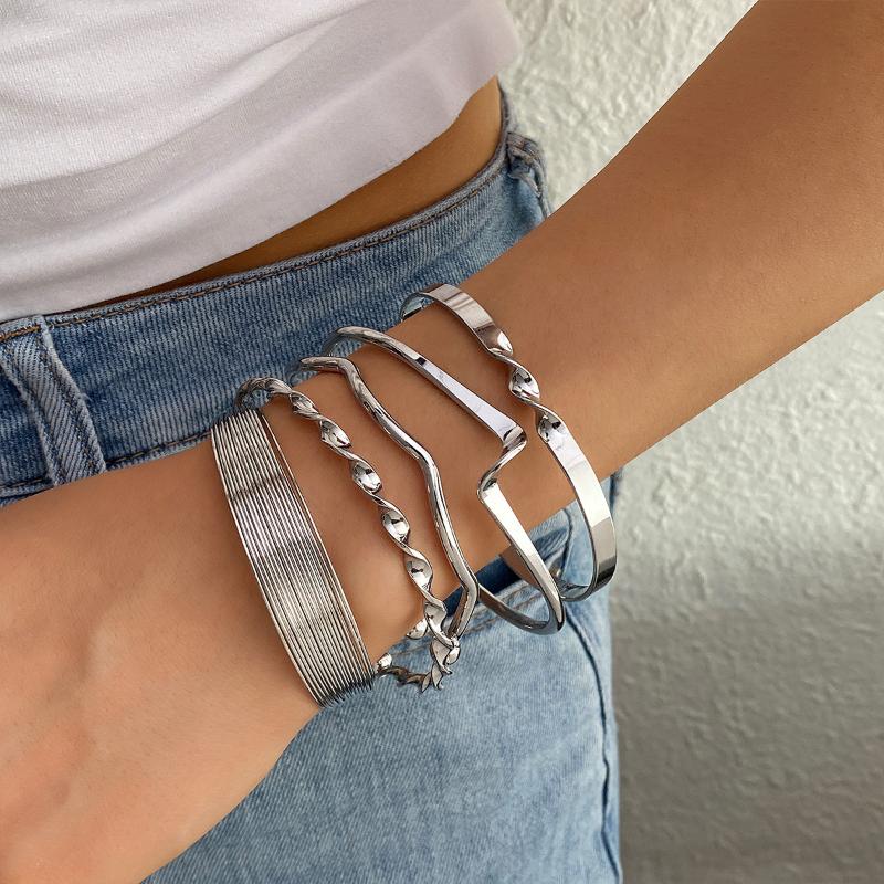 Punk Minimalist Geometric Bracelets Set For Women Retro Hip Hop Boho Stackable Design Open Bangle