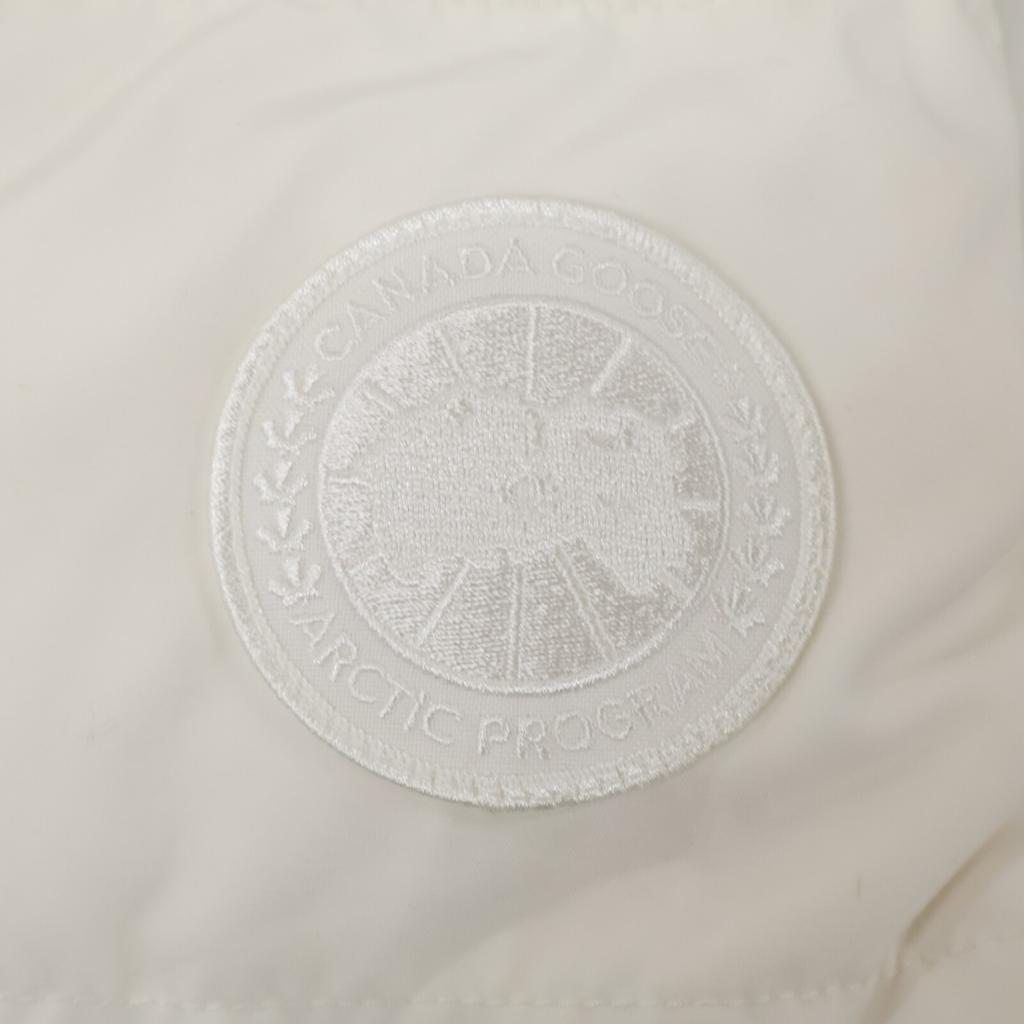 Canada Goose 3804W1 White (Gray) Chelsea Parka / Chelsea Parka HUMANATURE Jacket S whiteUsed