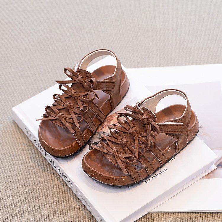 

Босоножки для девочек 2025 лето новые с открытым носком туфли принцессы детская мода римские сандалии повседневная обувь для девочек 36 темно-коричневого