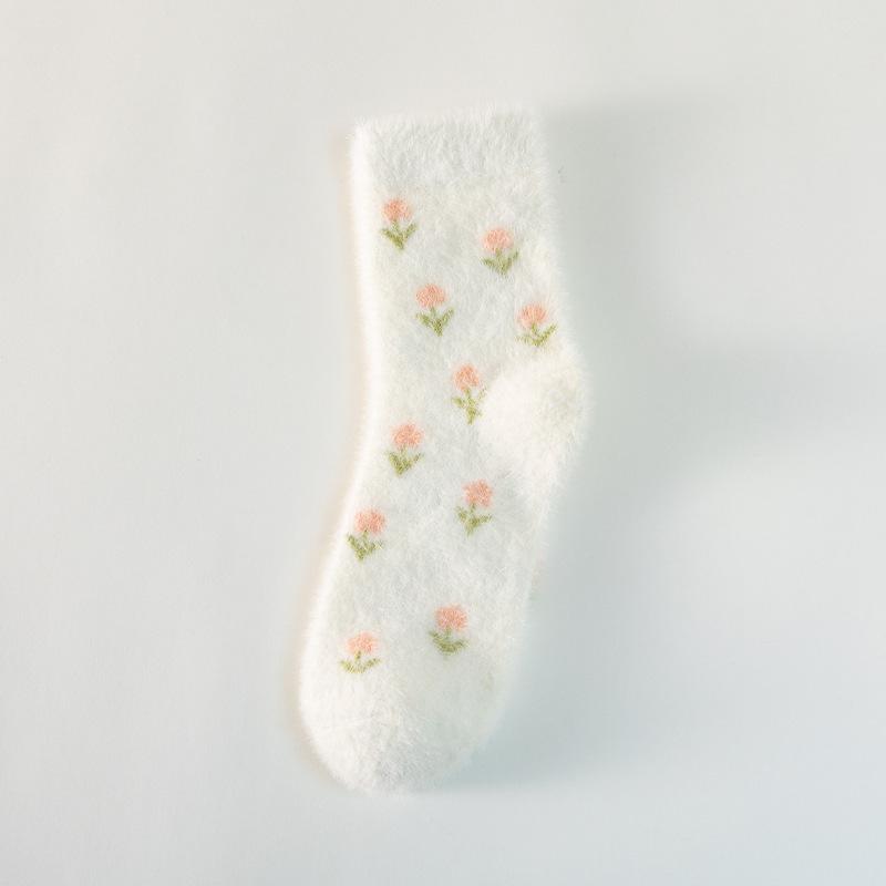 Autumn And Winter New Socks Women Thickened Warm Imitation Mink Velvet Sweet Fruit Ladies Home Floor Socks Sleep Socks