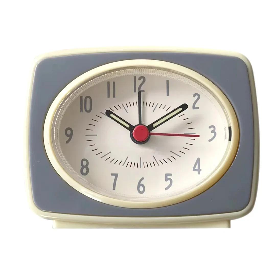 

Винтажный будильник с флуоресцентными стрелками, эмоциональный предмет интерьера, настольные часы на батарейках, домашний подарок