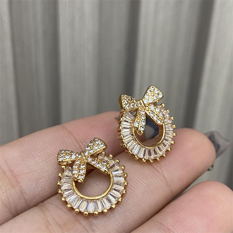 New full diamond ring bow stud earrings French retro exquisite earrings