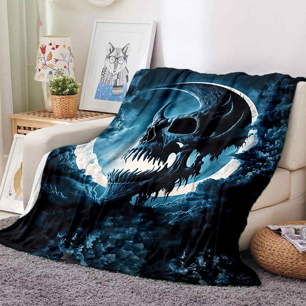 

1pc Moon Skull Blanket, Lightweight Flannel Throw Blanket for Sofa, Bed, Travel, Camping, Living Room, Office, Couch070 130cmx150cm
