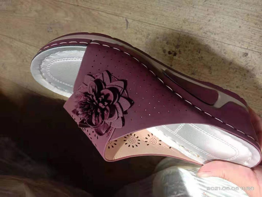 Women's Shoes Summer Large Size Wedge Heel Casual Flower Outer Slippers Women's Slippers