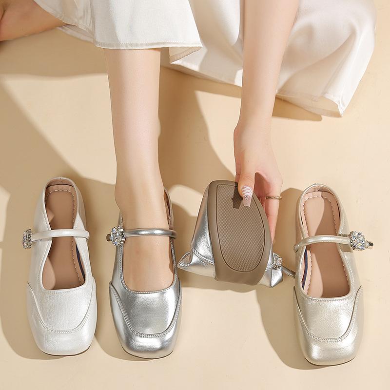 French bag head half slippers women's summer wear 2025 new one-pedal lazy single shoes flat Mary Jane cool slippers