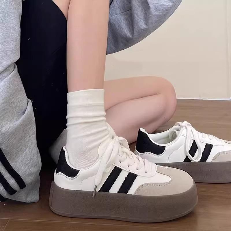 

High-value popular German training shoes for women 2025 new spring and summer platform white shoes retro casual sports board shoes for women 40 бежевий