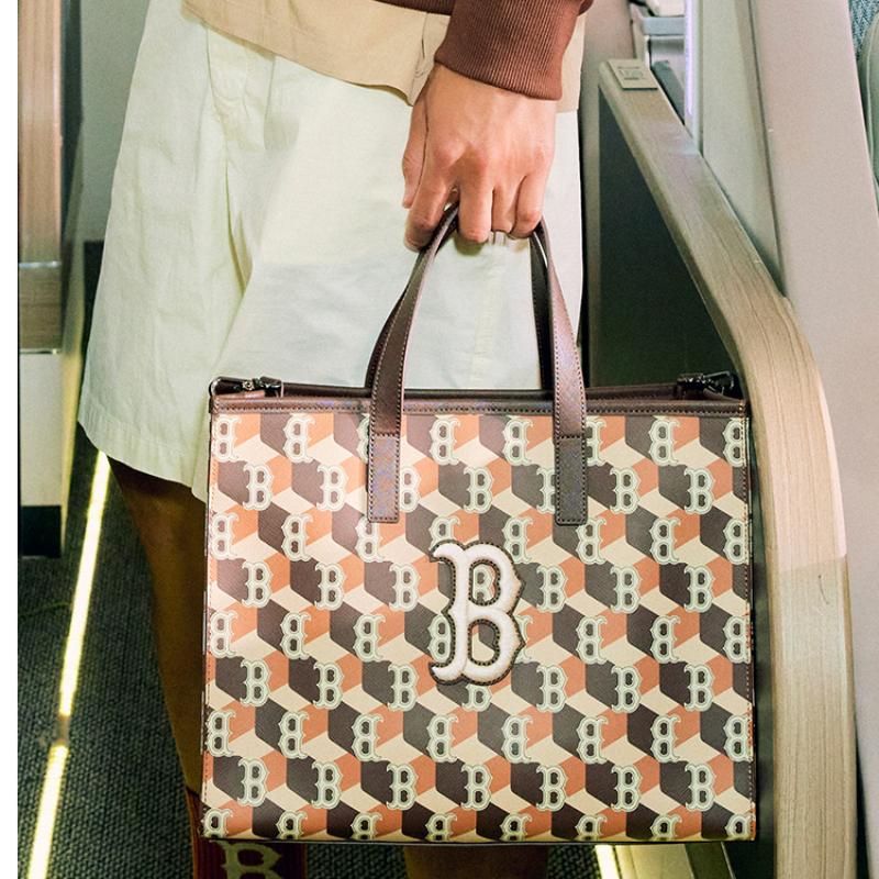 MLB Monogramm Kollektion Handtaschen Lässig 3AORM042N-43BRD