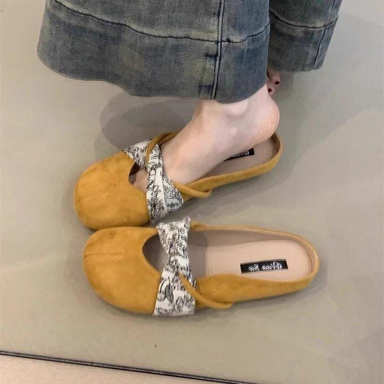 Retro Mori Literary and Artistic Style Baotou Half Slippers Women's 2025 Spring and Summer Outer Wear One Pedal Lazy Flat Bottom German Training Shoes