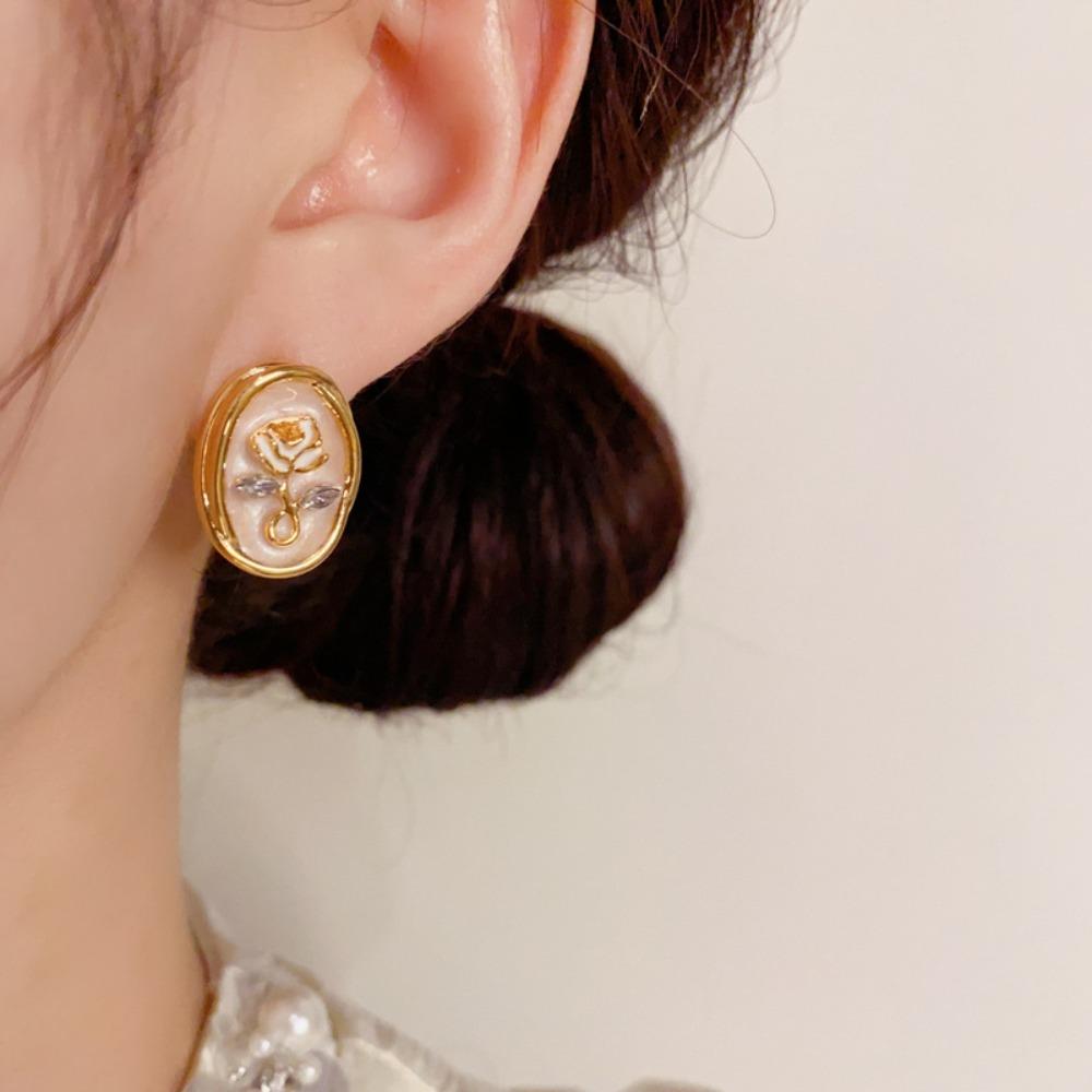 Oil Drop Vintage Earrings Women Ear Jewelry Sweet Stud Earrings Vintage Rose Flower Earrings  Gift