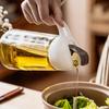 Automatic Opening And Closing Glass Oil Pot, Household Kitchen Leak-Proof Oil Pot, Large-Capacity Soy Sauce Bottle, Oil Bottle Retro Style