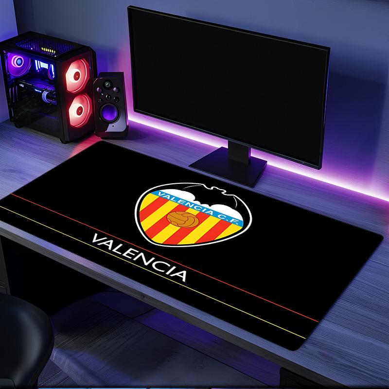 Valencia Crest Design Mouse Pad, Rubber Base, Mouse Pad for Gamers and Office Use, Gaming Desk , Easy To Clean Mat Christmas Fan Gifts