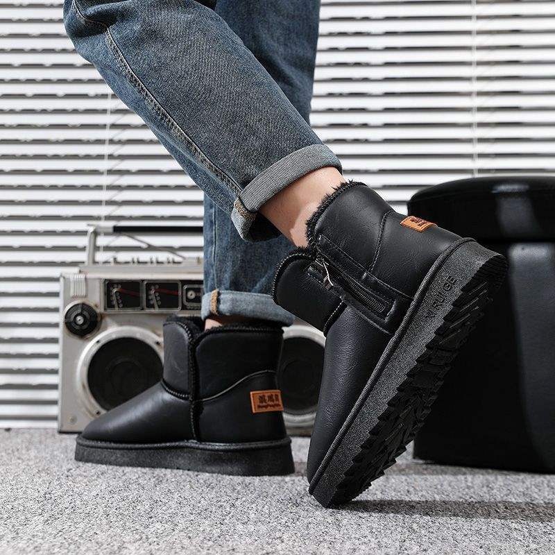 Winter Thickened Northeast Snow Boots Men's Waterproof and Non-slip Fur Integrated Bread Shoes Men's Velvet Warm Large Cotton Shoes