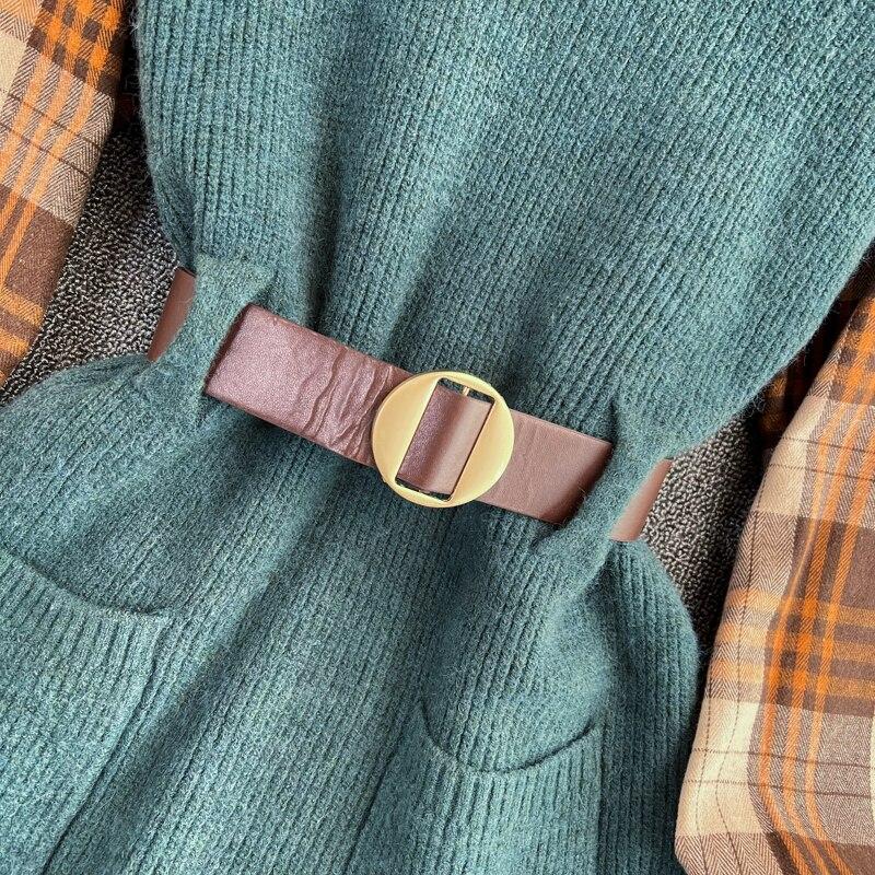 Autumn/winter Fashion Suit Western Style Plaid Shirt + Sweater Vest Knit Two-piece Set