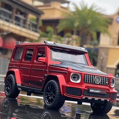 1/32 G700 G65 SUV-Legierungsautomodell Druckguss-Simulationsmetallspielzeug Geländewagen Automodell Sound Light Collection Kindergeschenk