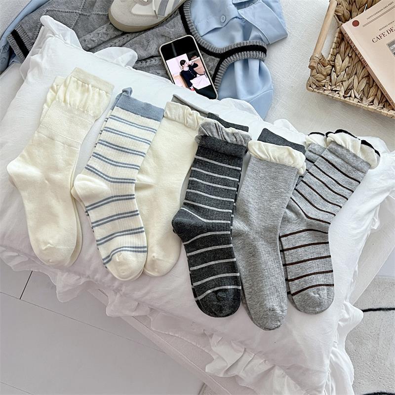 Korean Style Striped Mid-Calf Breathable Cotton Socks for Women - Ballet Academy Design