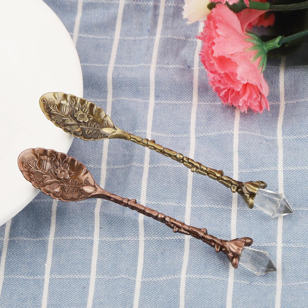 Head Vintage Pattern Shaped Coffee Spoon Dessert Spoon Dessert Scoop ;Red Bronze: