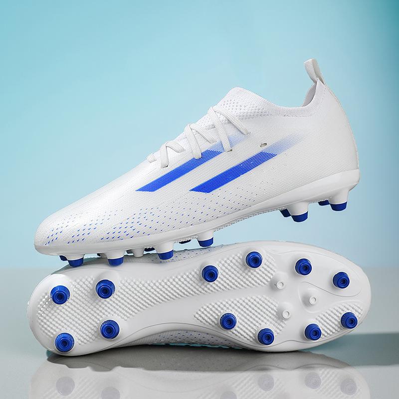 2025 new World Cup football shoes men's low-top spikes students grass training children's game sports shoes