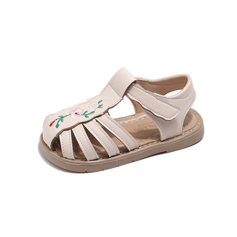 

Милые сандалии для девочек, летние, новые детские сандалии на плоской подошве с вырезами, модные с вышивкой, принцесса, повседневные детские прогулочные пляжные сандалии, мягкие 23 бежевый