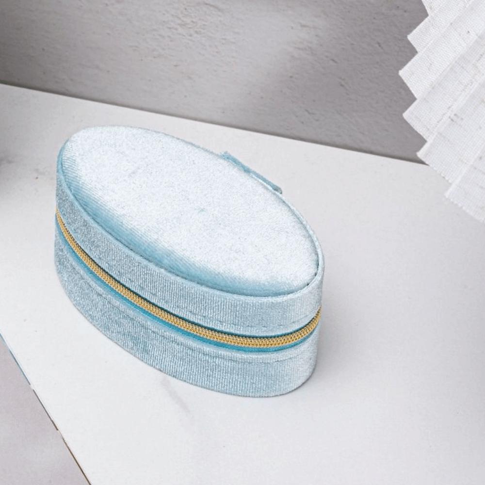 Portable Velvet Jewelry Display Box Oval Shape Ring Earring Necklace Box Daily Use