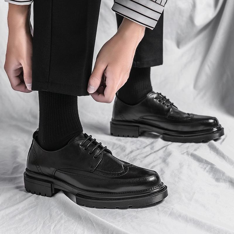 Fashion 2024 New Men Walking Footwear Hot Sale Leather Fashion Casual Shoes Men Lace-Up Male Oxfords Shoes Classic Men Shoes for Wedding