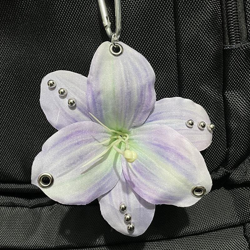 

Sweet Simulation Lily Keychain For Women Creative Handmade Flower Keychain Pendant Backpack Decoration Accessories Gifts
