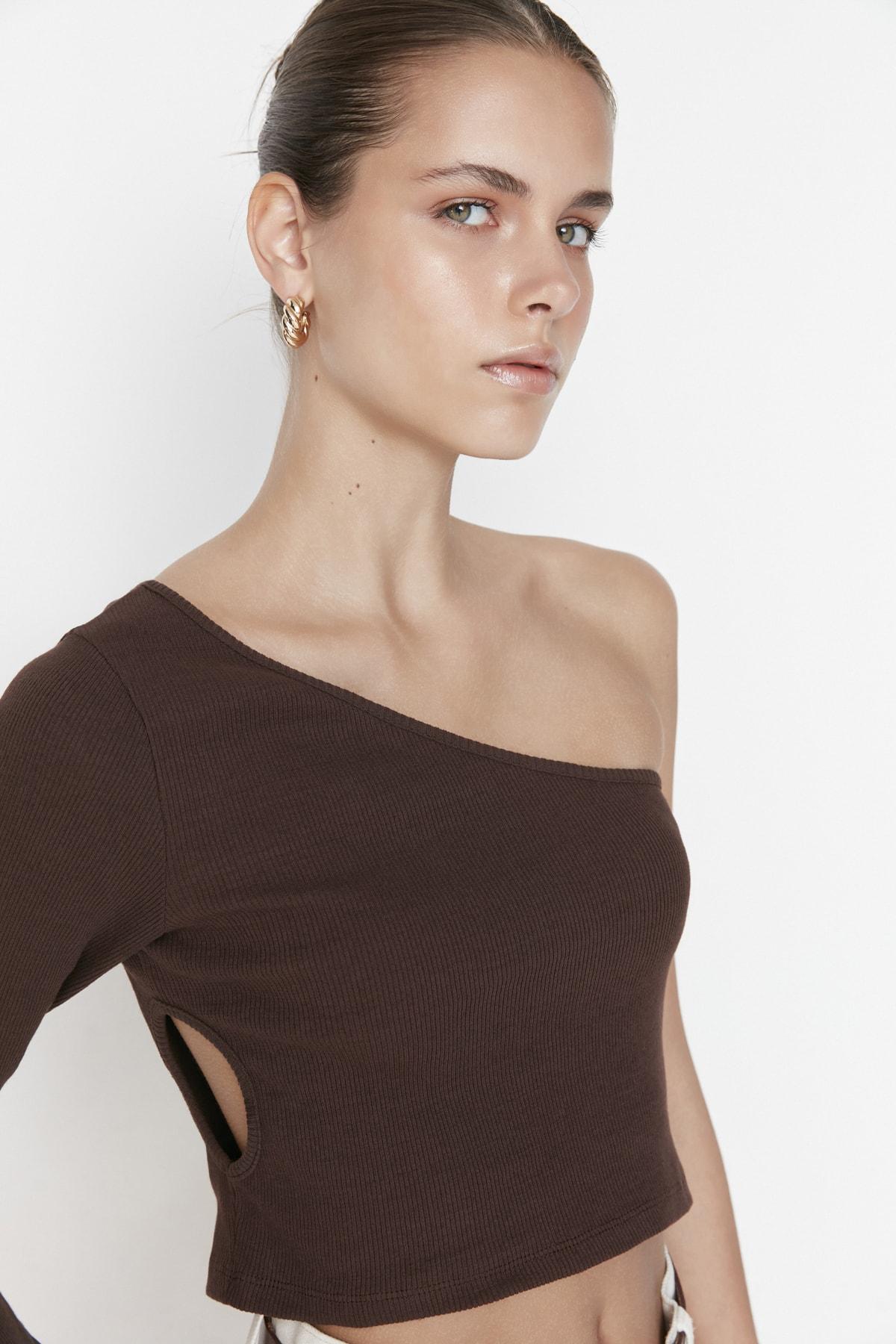 

Блуза - Коричневый - Slim fit