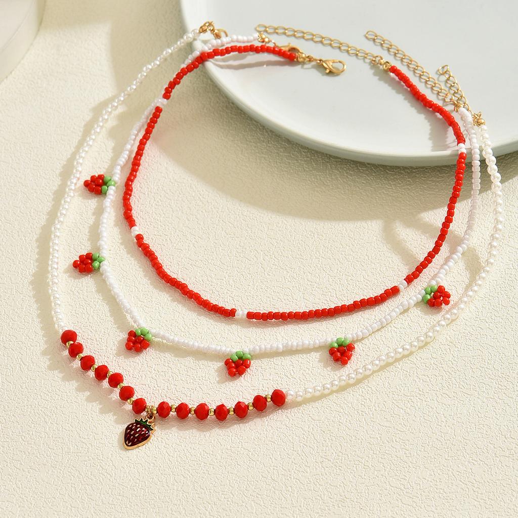 Pearl Necklace Set European and American Jewelry New Strawberry Necklace Small Fresh Soft Pottery Rice Bead Neck Chain Women