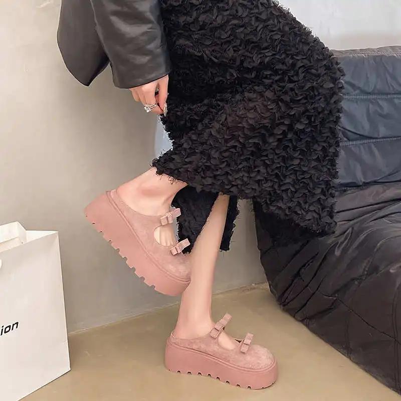Fashion Super Lightweight High Tops Luxury Shoes Vip Woman Slippers White Sandals For Women Orange Flip Flops Sneakers Sport
